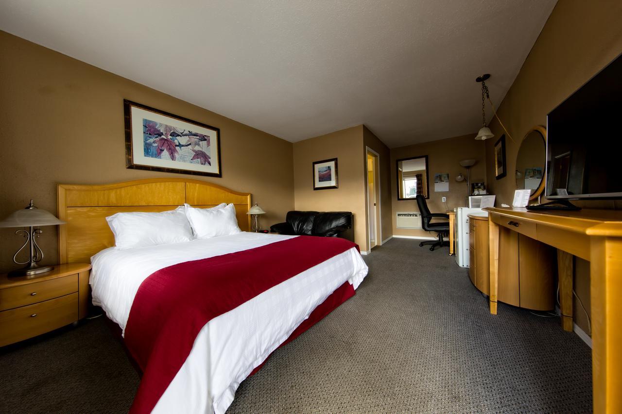 Bulkley Valley Motel New Hazelton Екстер'єр фото